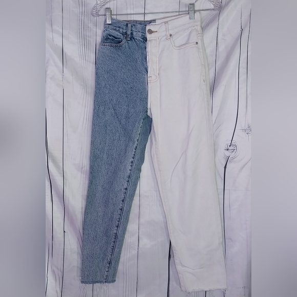 PacSun Denim - PacSun Eco White Two-Tone Split Leg High Rise Button Fly Straight Leg Jeans